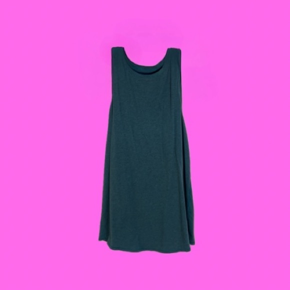 Lululemon Tank - Picture 1 of 2